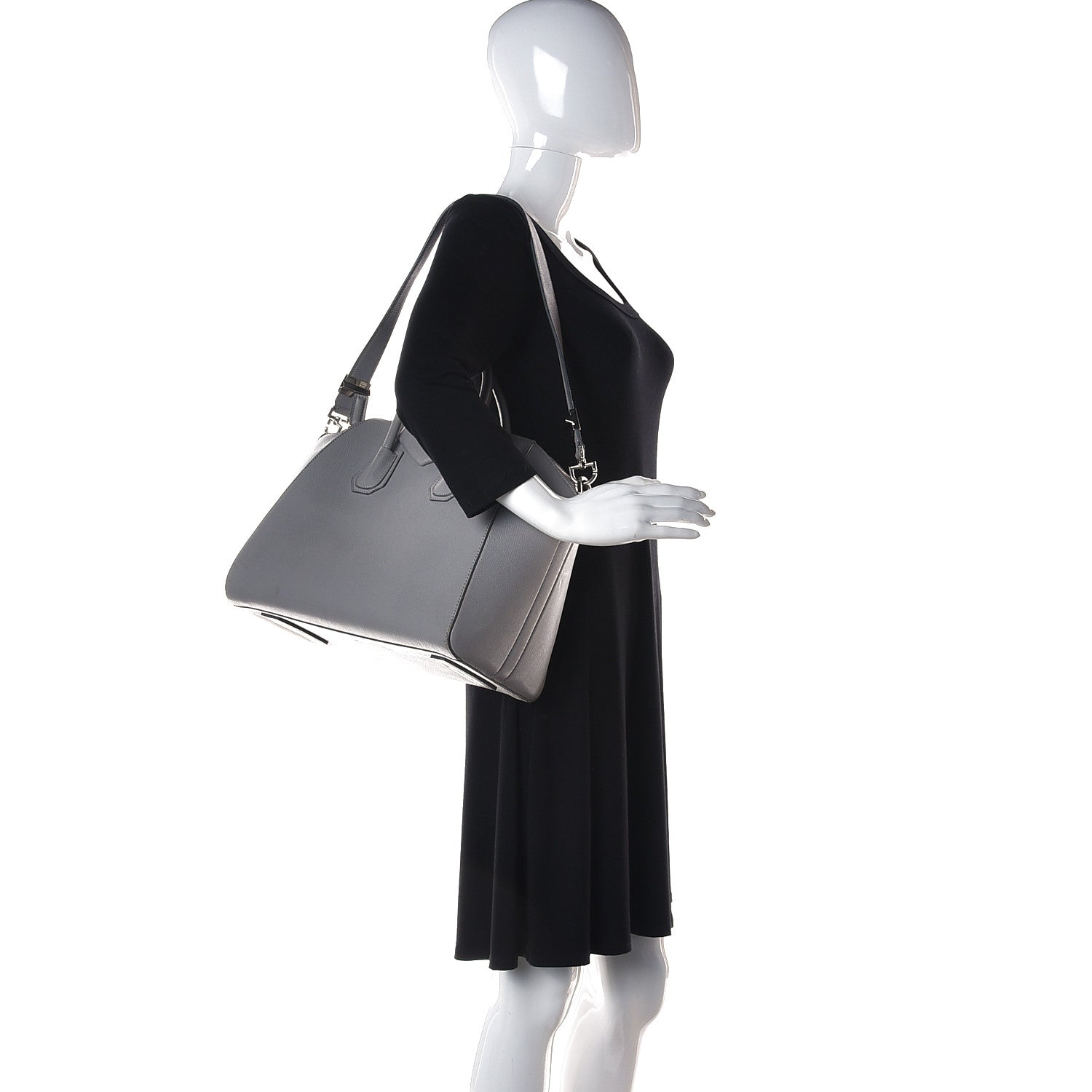 Givenchy Sugar Goatskin Medium Antigona Pearl Grey 2 of 11