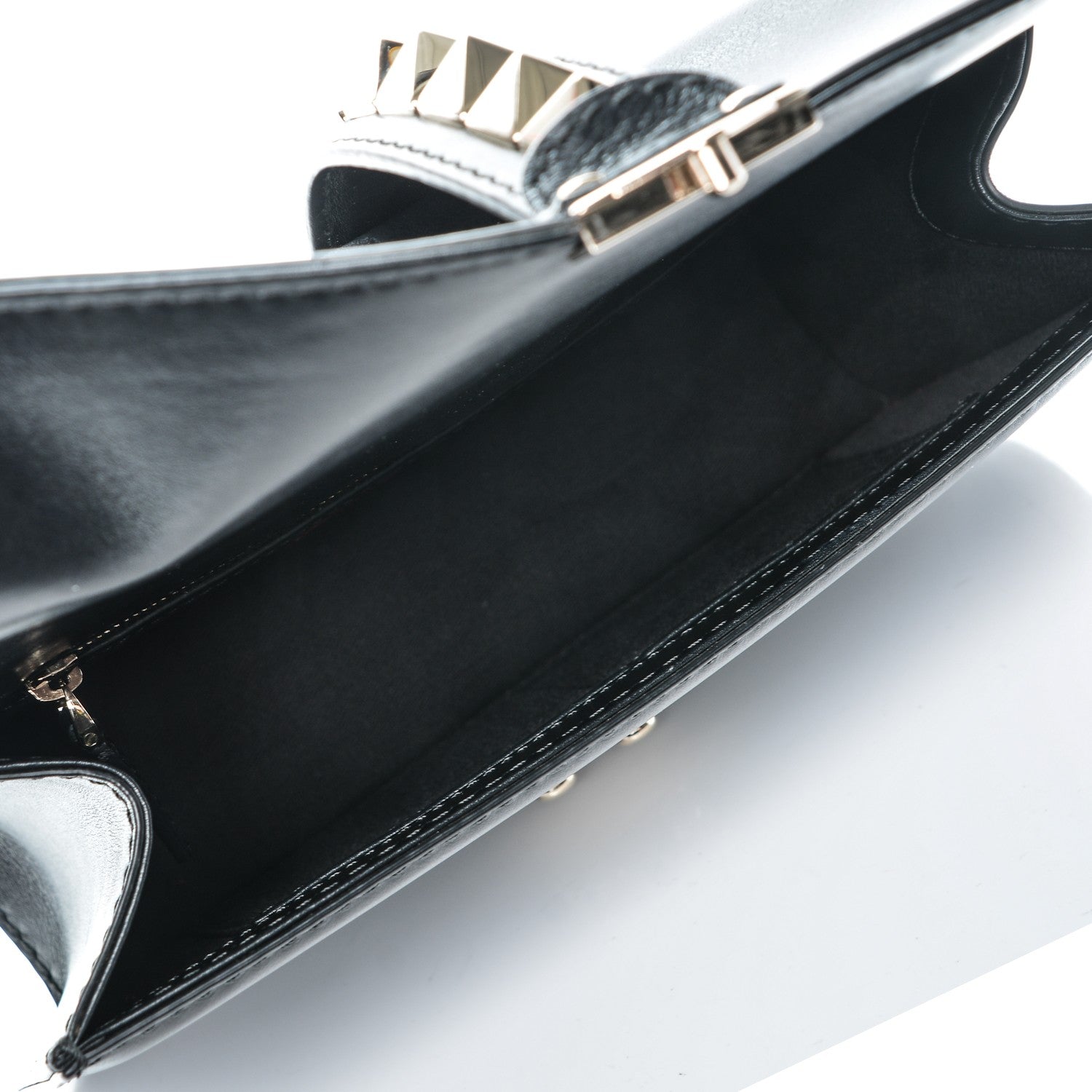 Valentino Garavani Vitello Medium Glam Lock Rockstud Flap Black 5 of 6
