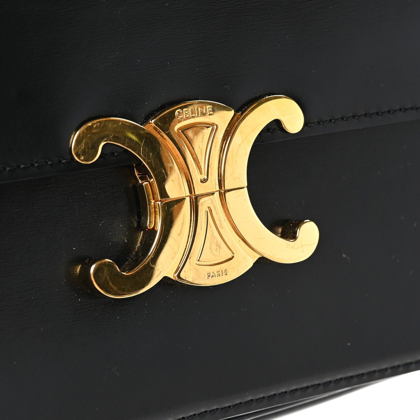 Shiny Calfskin Medium Triomphe Black