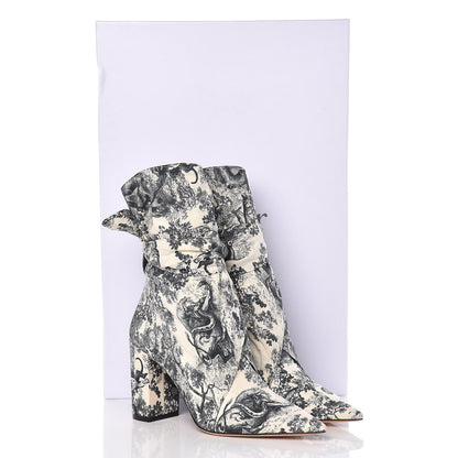 Christian Dior Canvas Toile de Jouy Dior Huggy 90mm Ankle Boots 39 Off White Black 7 of 7