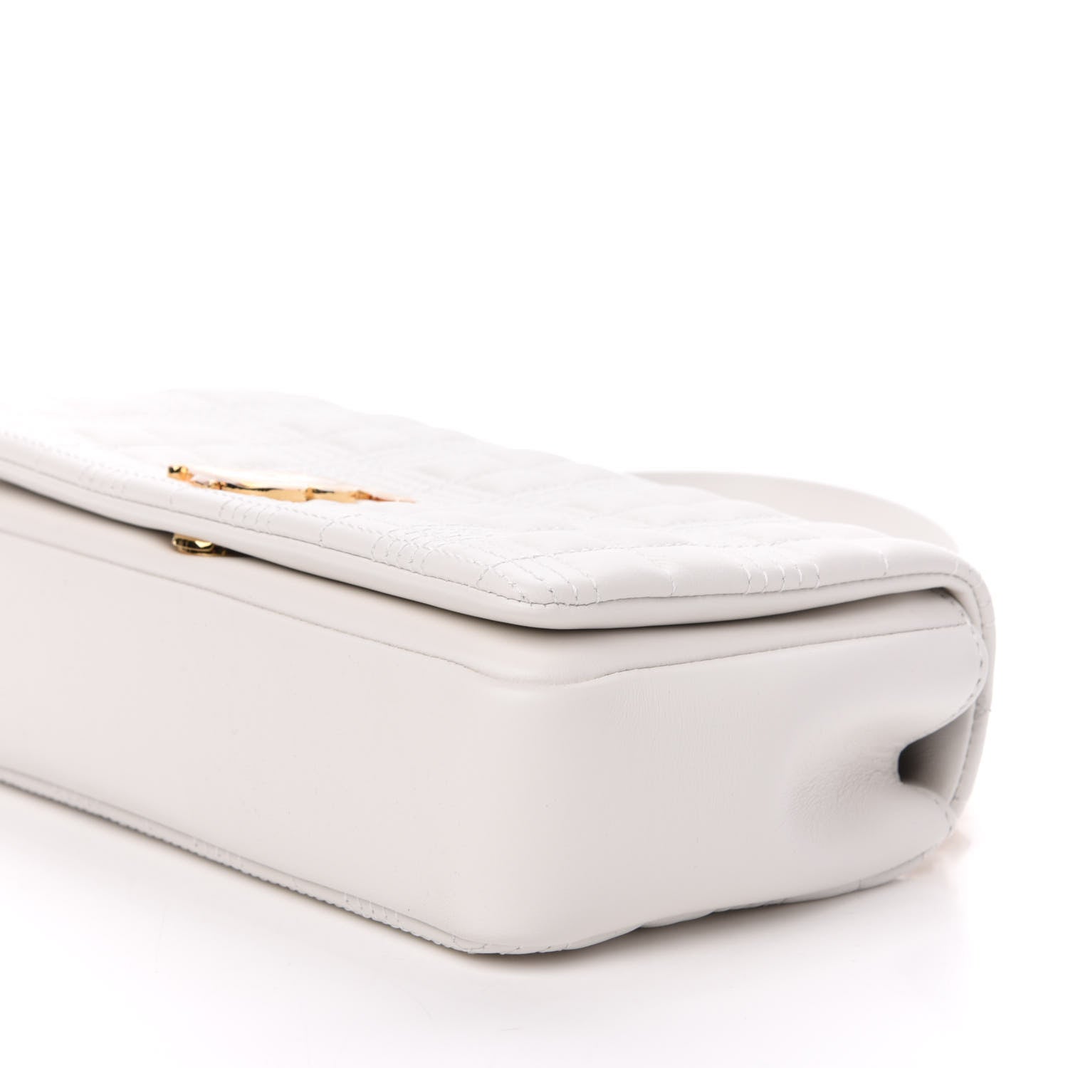 Burberry Lambskin Quilted Small Lola Bag White 10 of 11