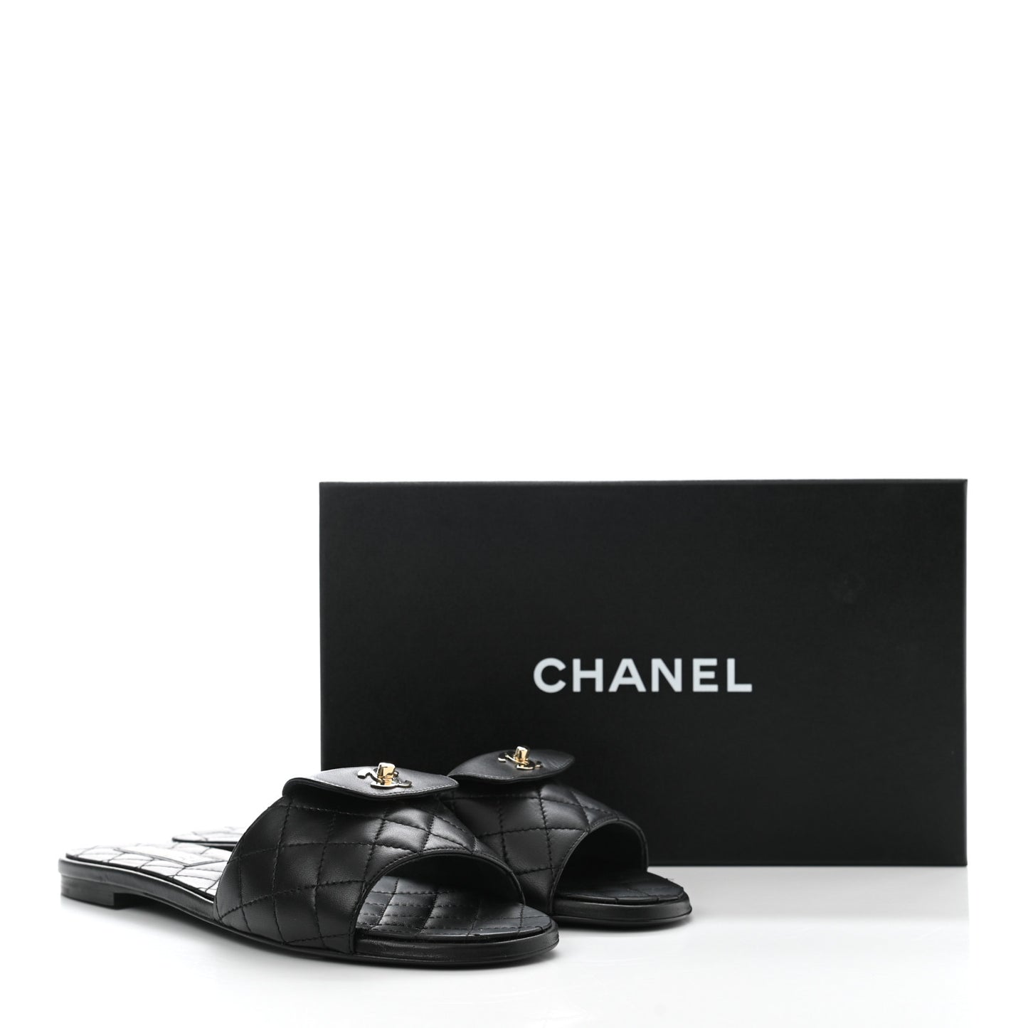 Lambskin Quilted CC Turnlock Sandals 40.5 Black