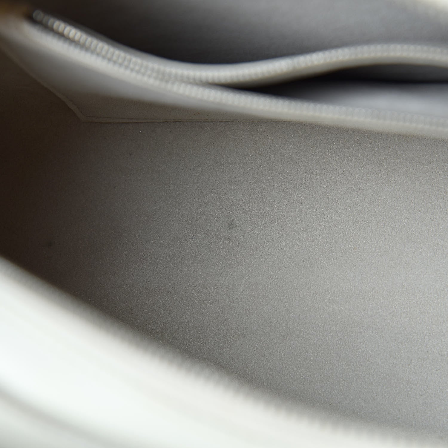 Louis Vuitton Epi Pont-Neuf PM Ivory 13 of 19