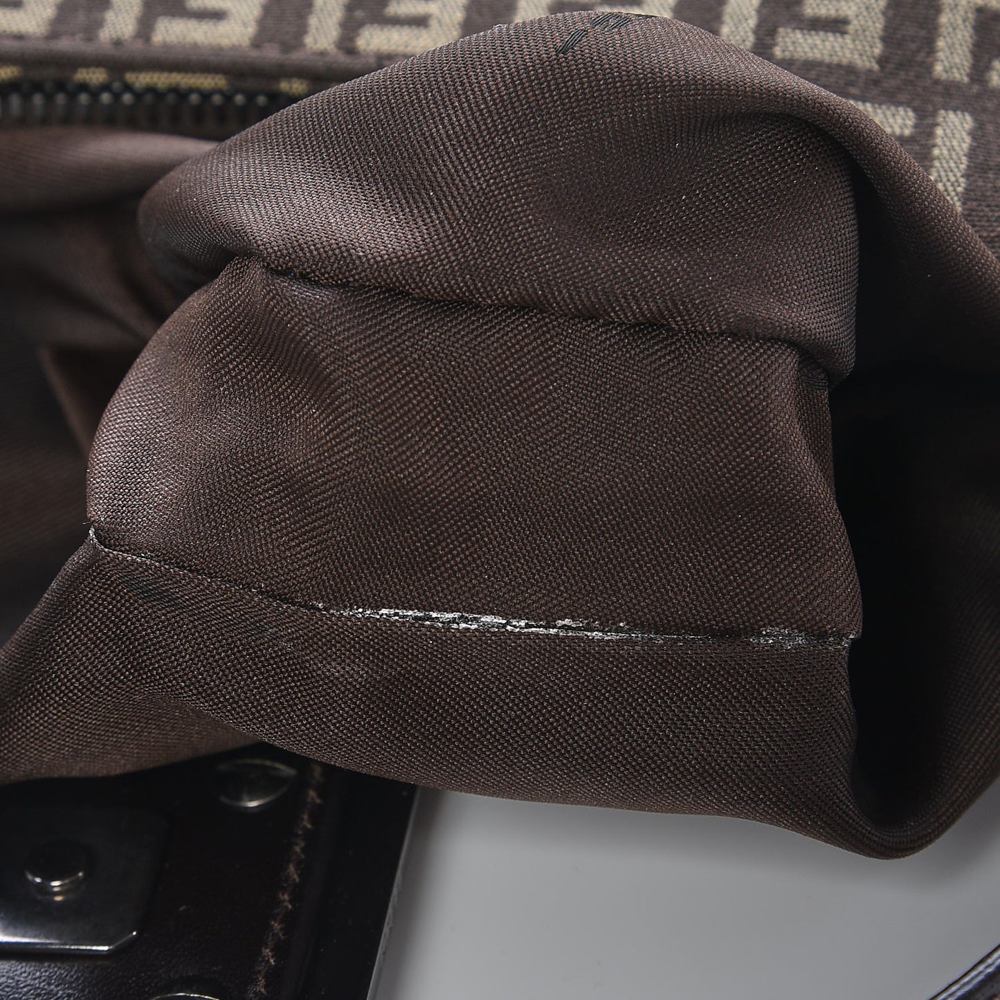 Zucchino Vitello Small Hobo Testa di Moro Beige
