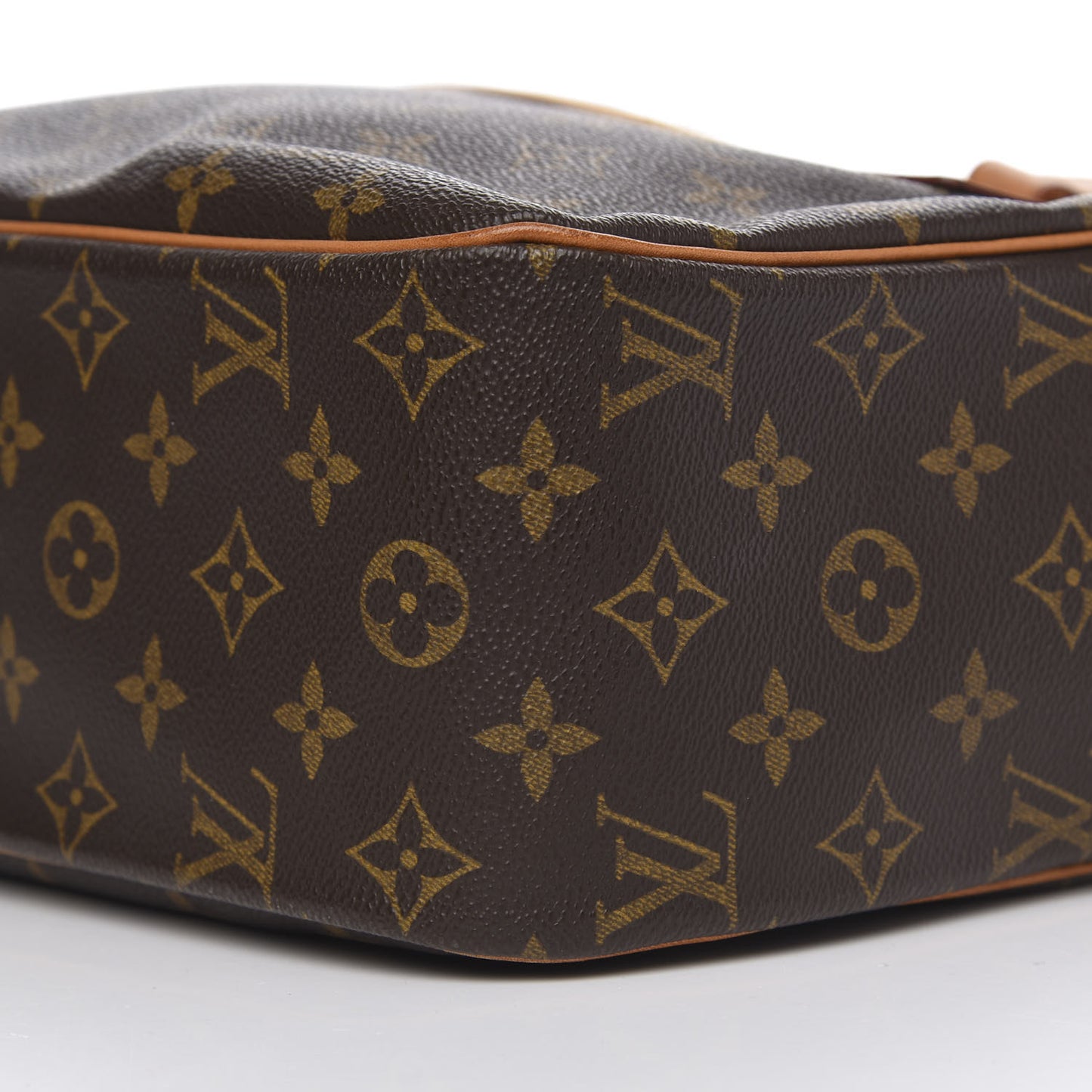 Monogram Cite GM