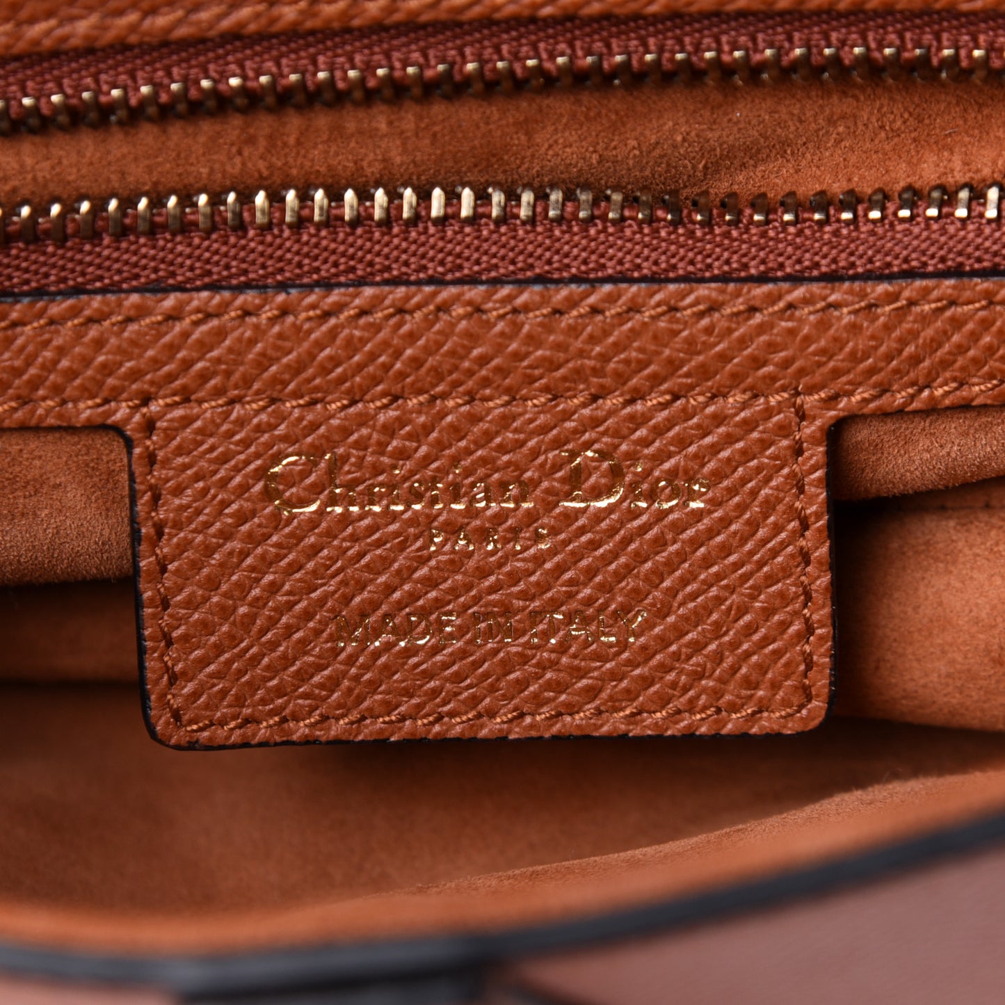 Grained Calfskin Saddle Bag Camello