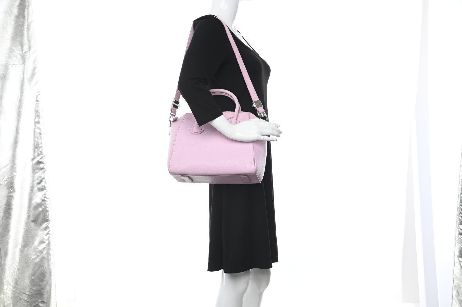 Givenchy Sugar Goatskin Small Antigona Bright Pink 2 of 14