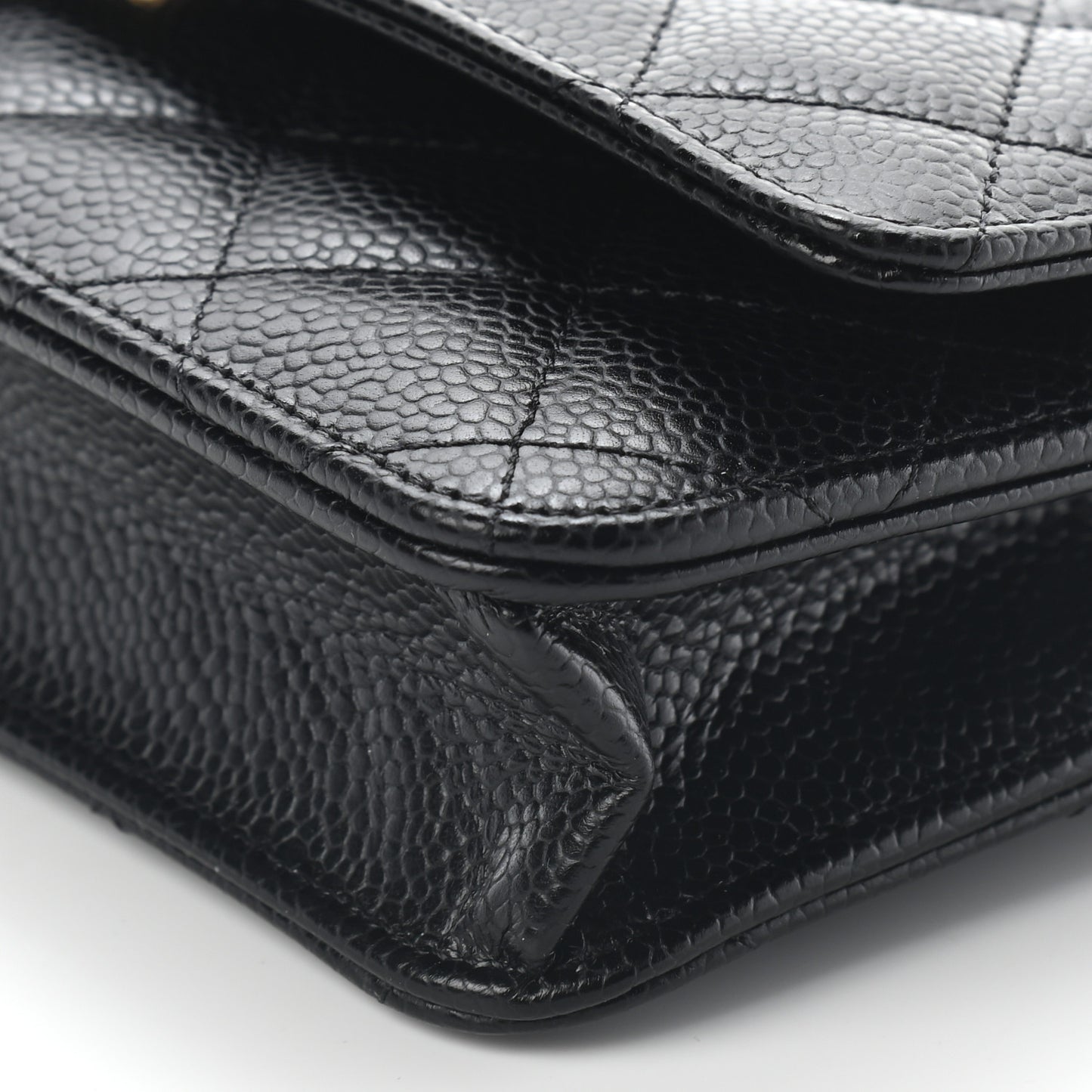 Caviar Quilted Wallet On Chain WOC Black