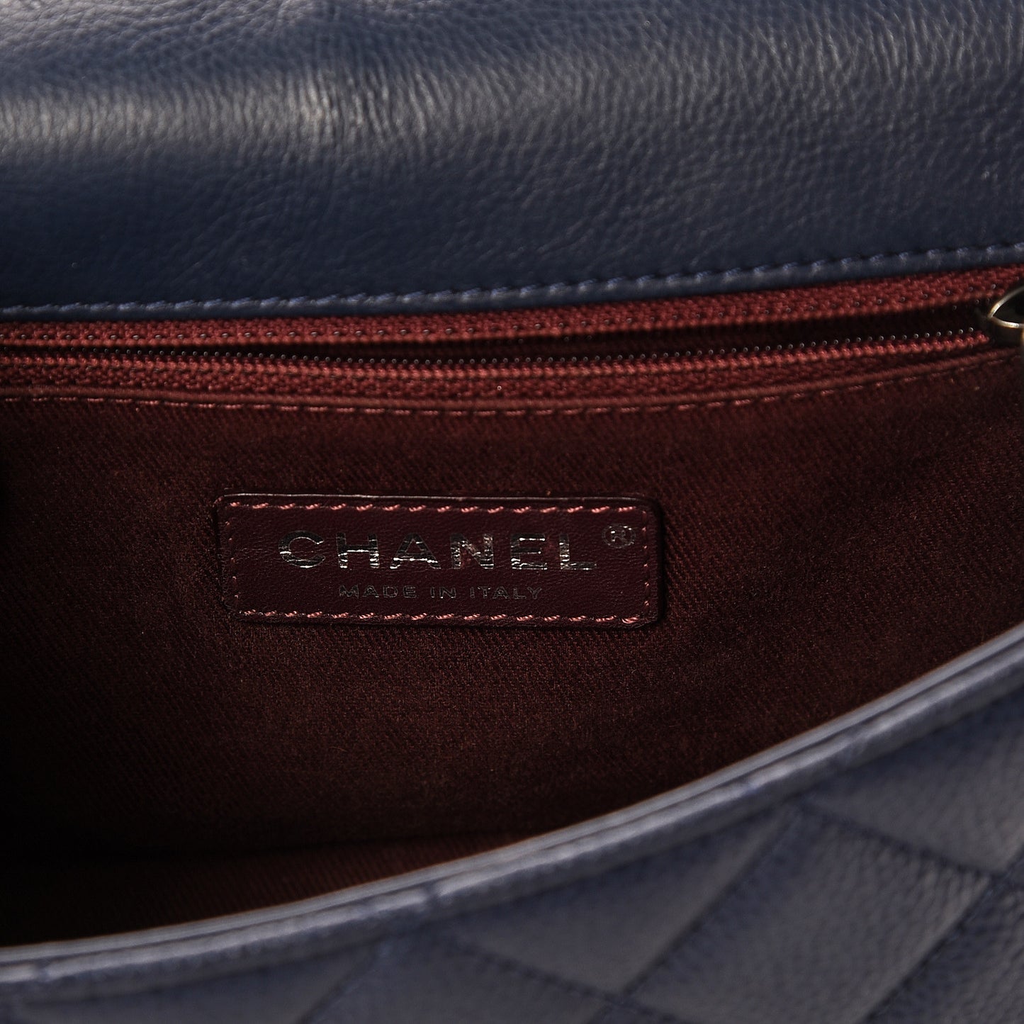 Caviar Iridescent Calfskin Quilted Small Daily Carry Messenger Navy