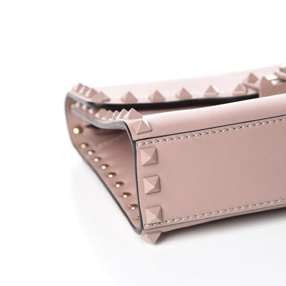 Valentino Garavani Vitello Monochrome Medium Rockstud Flip Lock Crossbody Bag Poudre 8 of 8