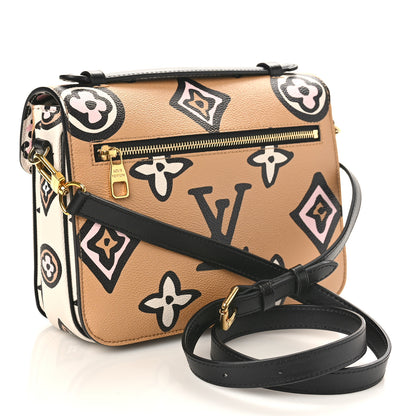 Louis Vuitton Monogram Giant Wild At Heart Pochette Metis Arizona 3 of 8