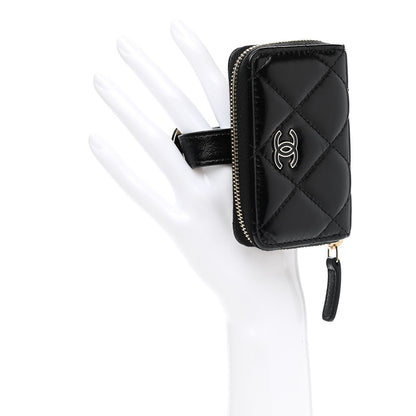 Chanel Shiny Lambskin Coin Purse Bracelet Black 2 of 7