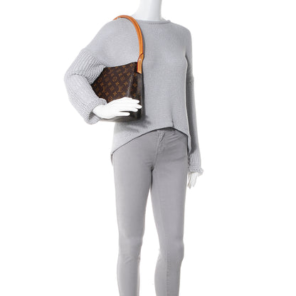 Louis Vuitton Monogram Looping MM 2 of 7