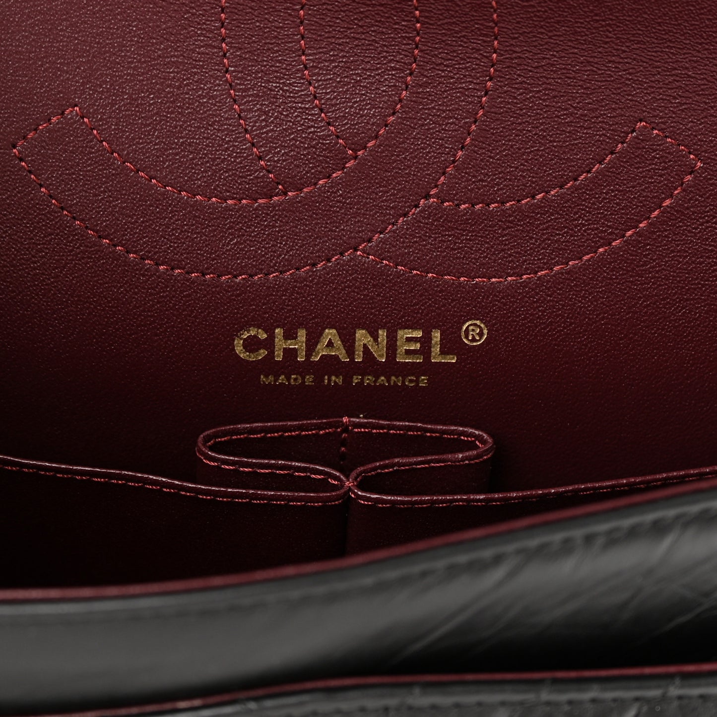 Aged Calfskin Chevron Quilted 2.55 Reissue 226 Flap Black