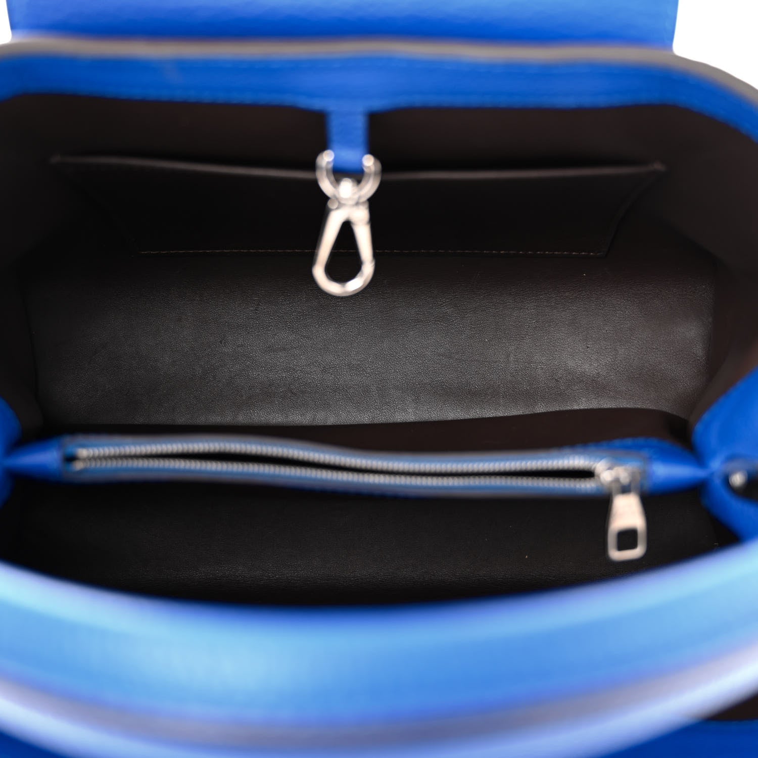 Louis Vuitton Taurillon Capucines MM Royal Blue 5 of 9