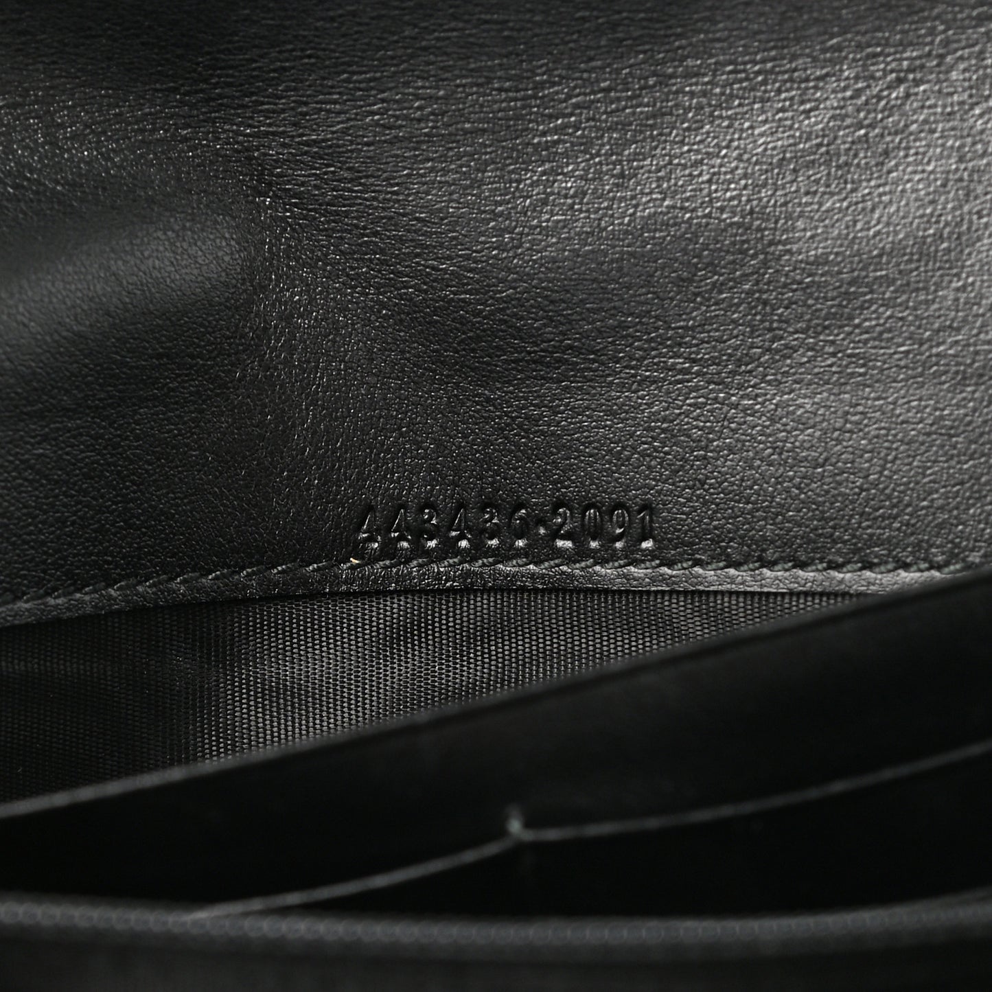 Calfskin Matelasse GG Marmont Continental Wallet Black