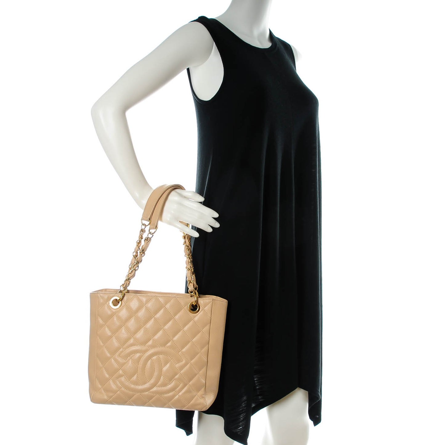 Caviar Quilted Petit Shopping Tote PST Beige Clair