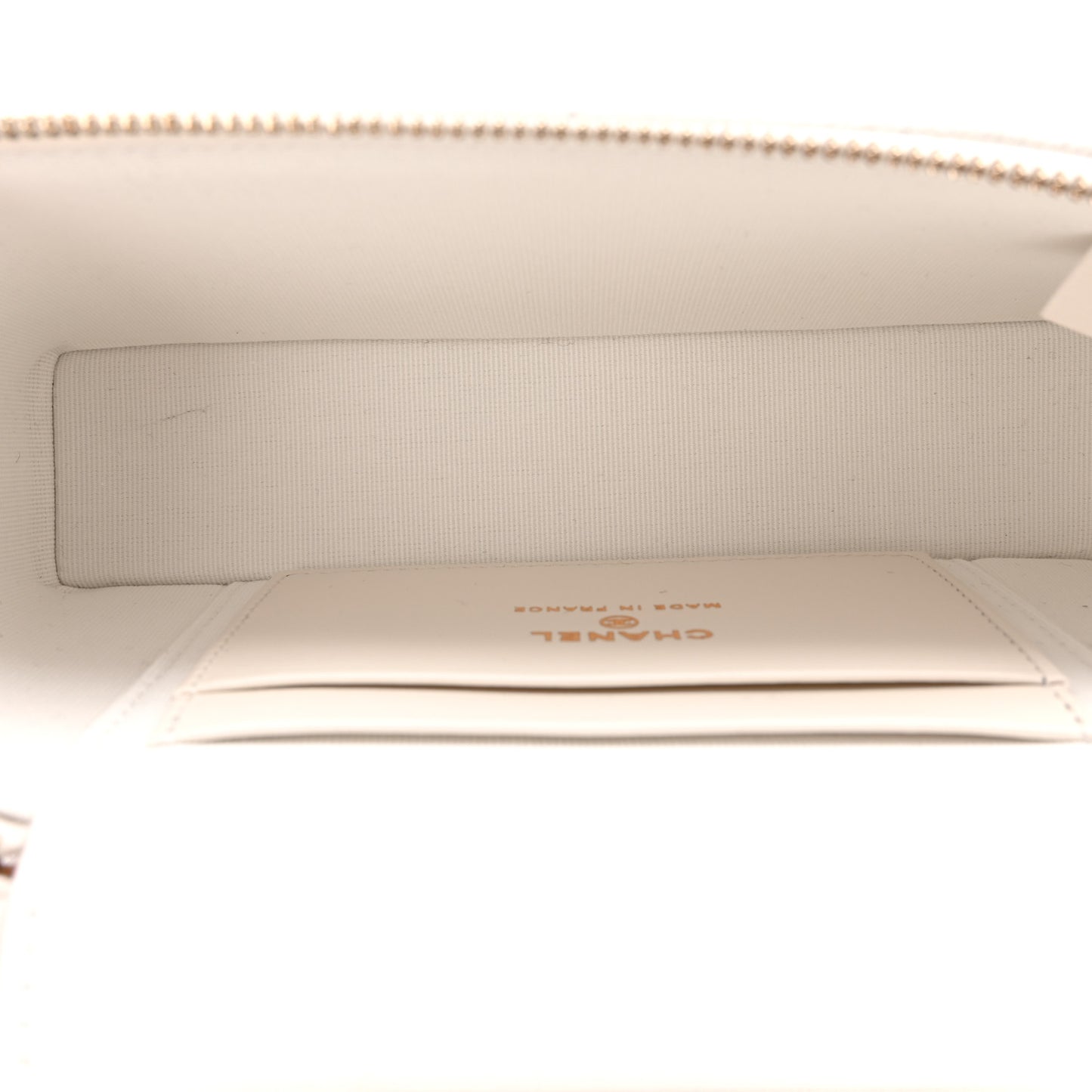 Caviar Quilted Top Handle Slim Vanity With Chain White