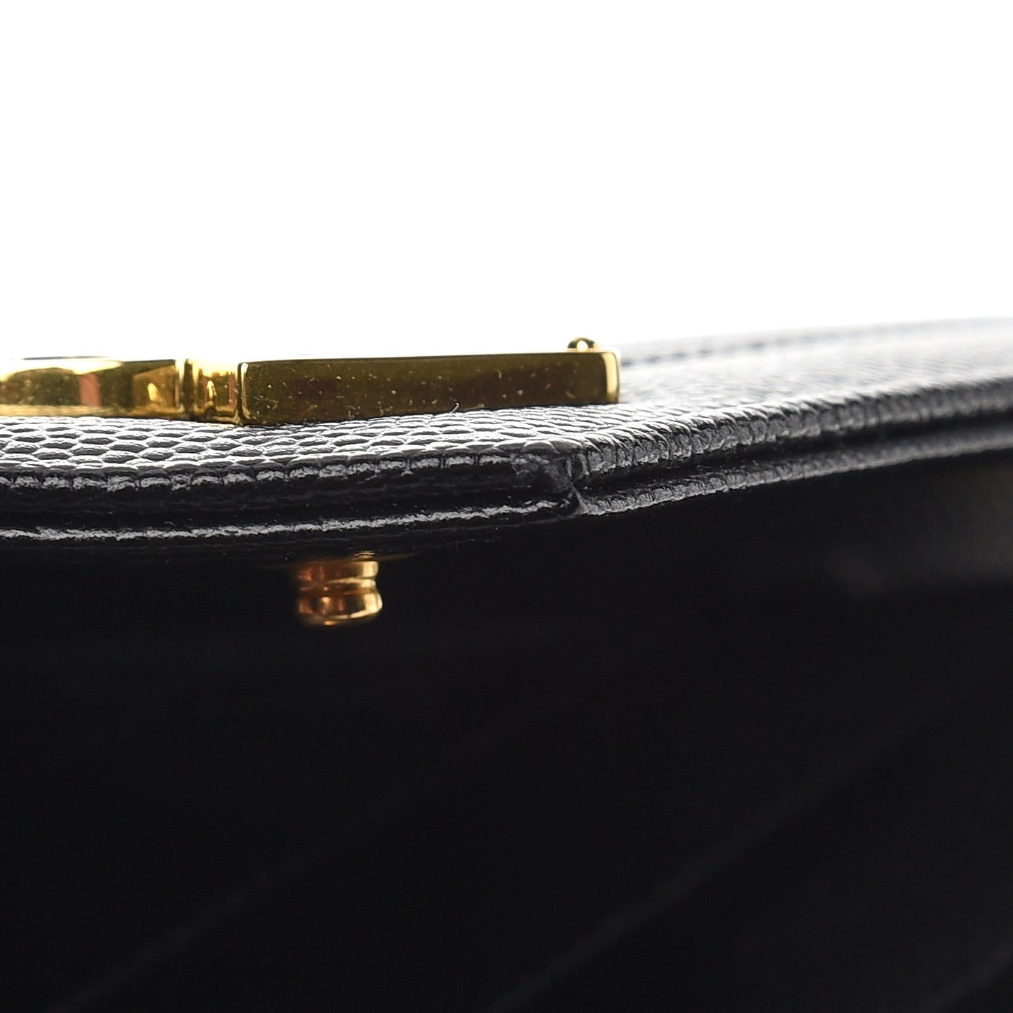 Grain De Poudre Matelasse Chevron Monogram Chain Wallet Black