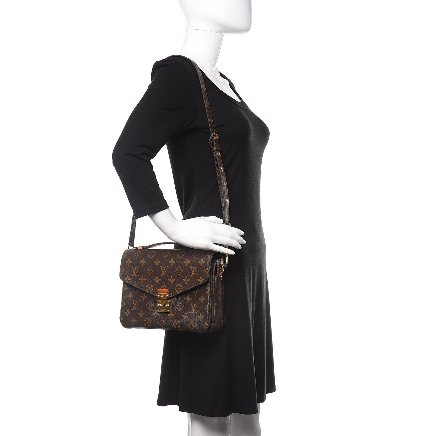 Monogram Pochette Metis