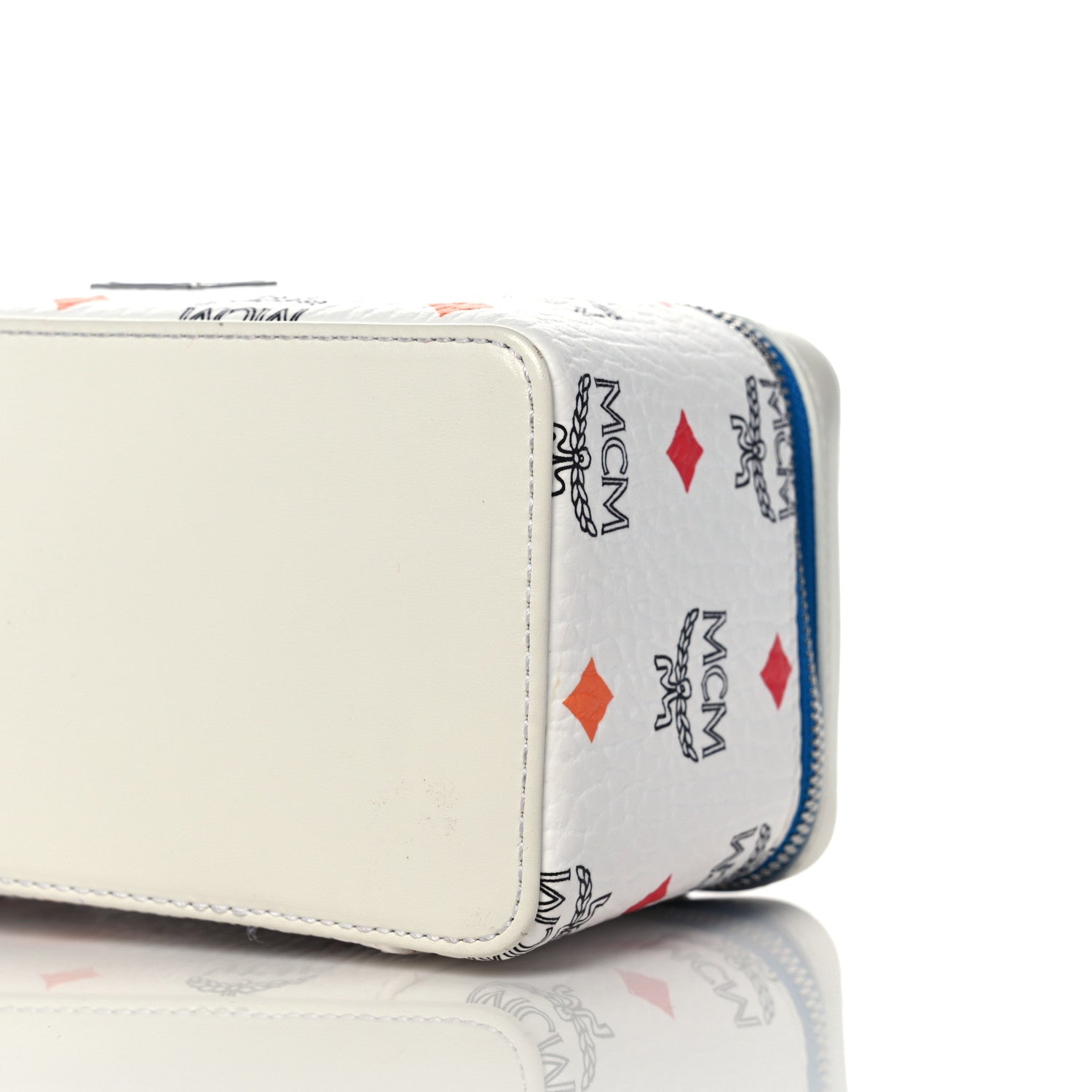 MCM Visetos Rockstar Vanity Case White 8 of 17