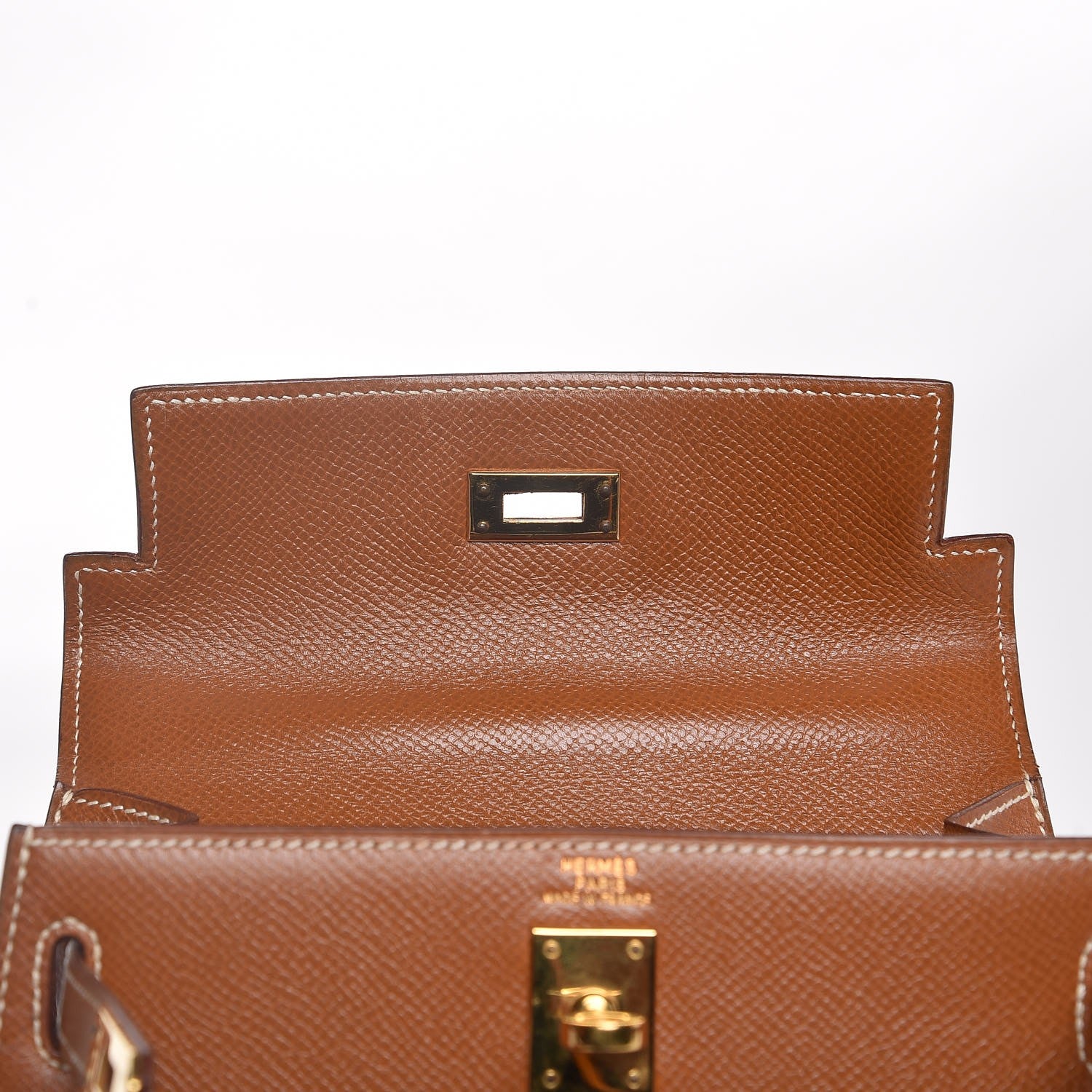 Hermes Courchevel Mini Kelly Sellier 20 Gold 9 of 31