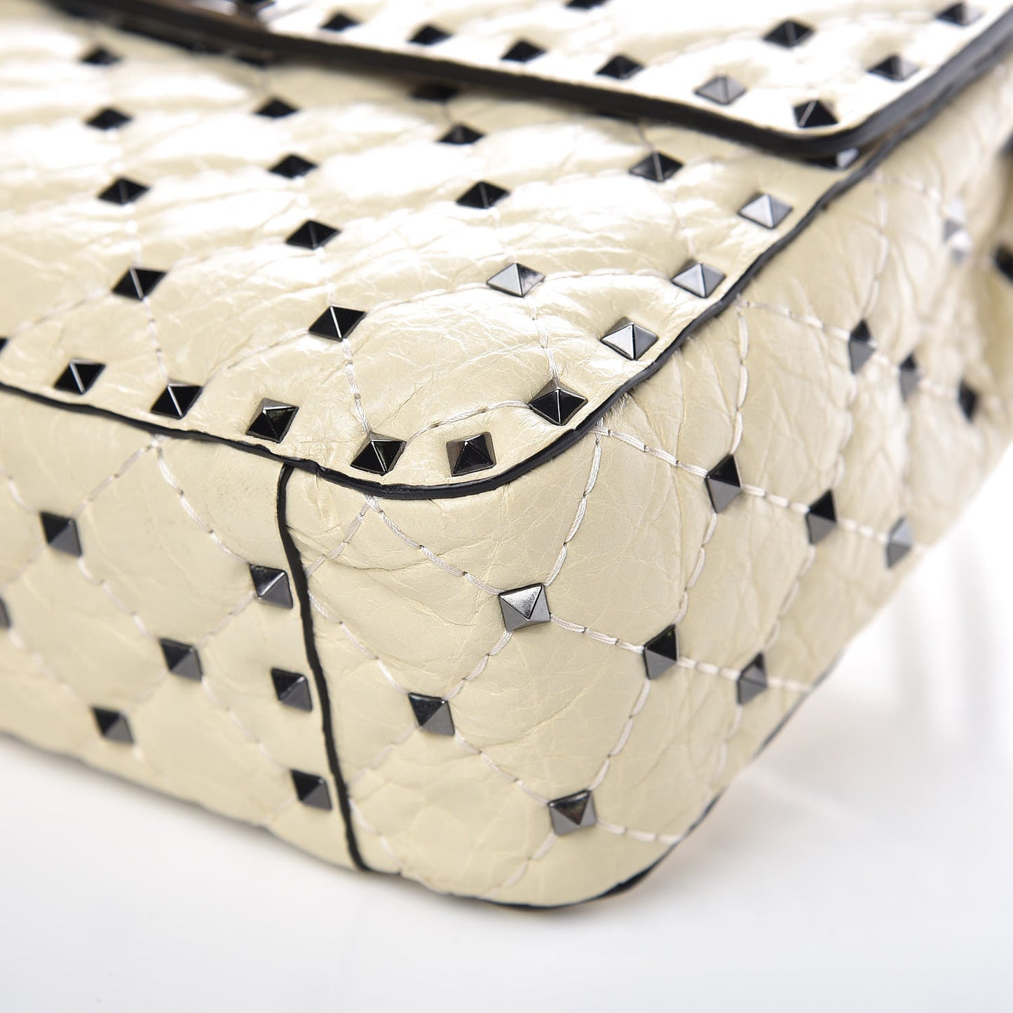 Craquele Nappa Medium Rockstud Spike Shoulder Bag Light Ivory