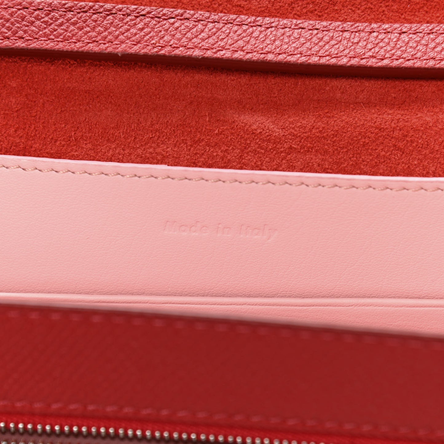 Grained Calfskin Clutch On Strap Bag Scarlet