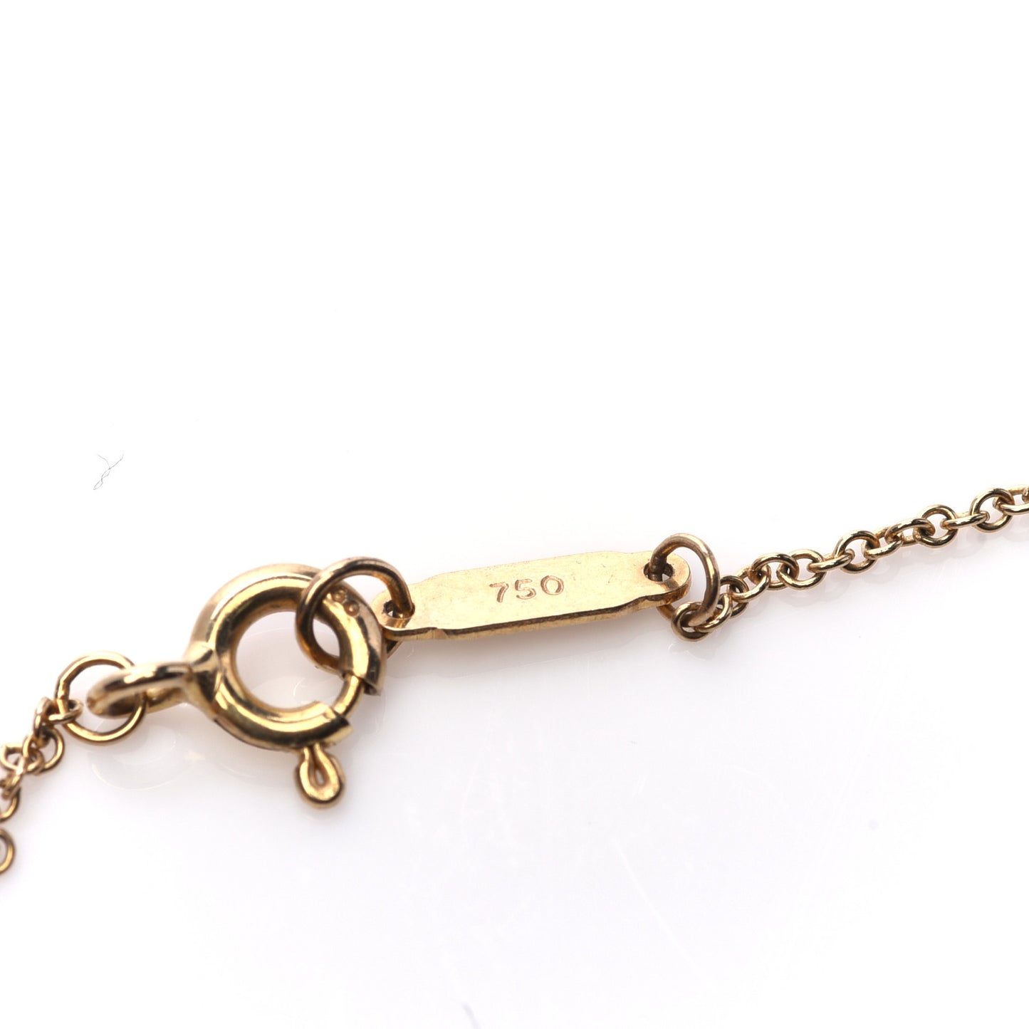 18K Yellow Gold Small Oval Key Pendant Necklace