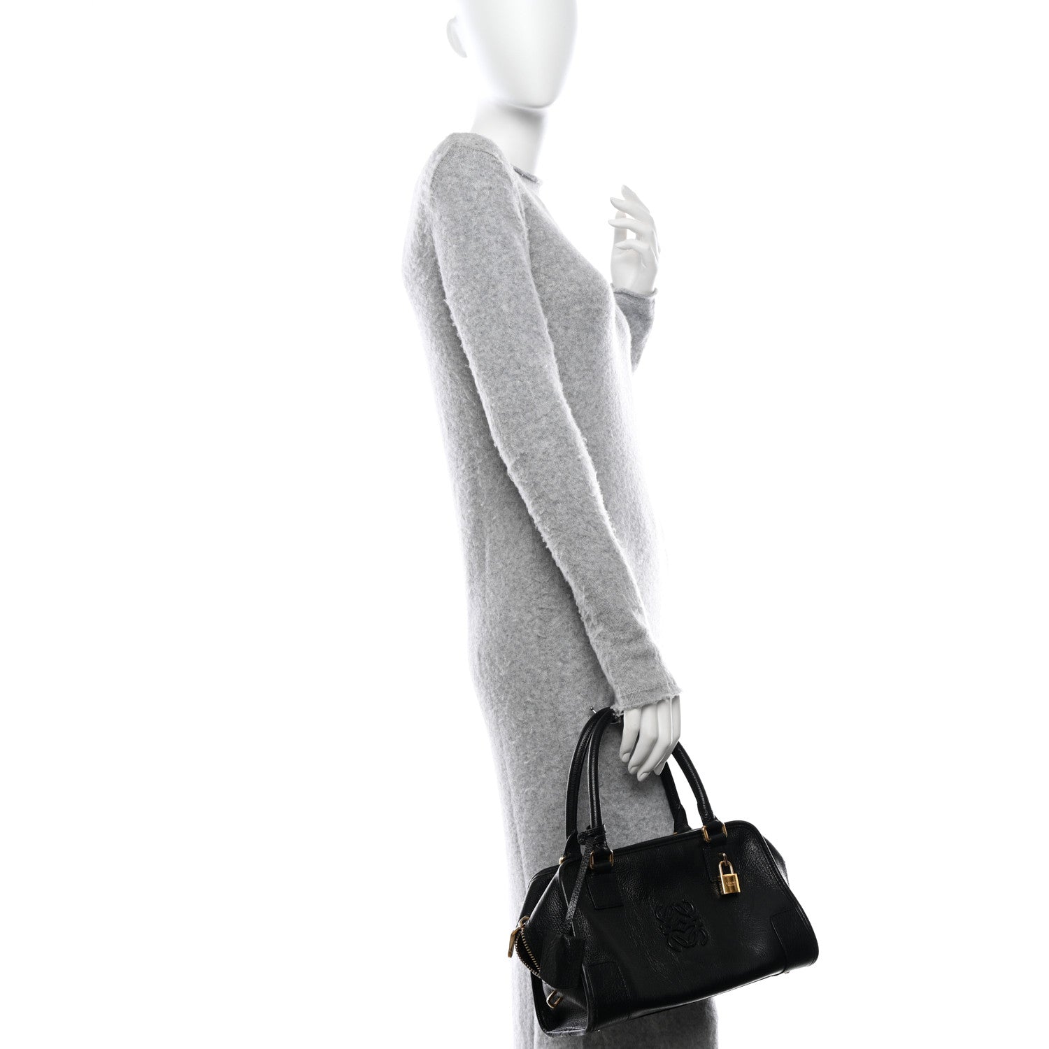 Loewe Calfskin Amazona 28 Black 2 of 11