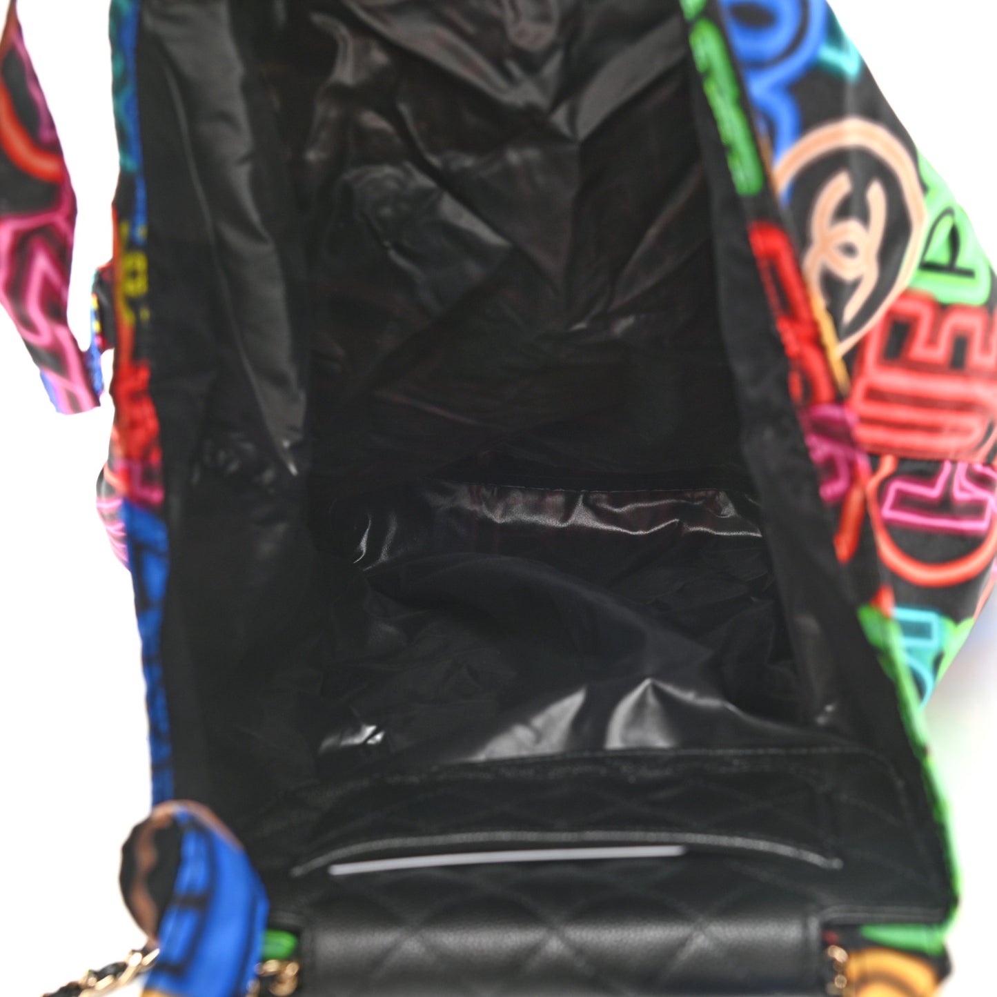 Caviar Fabric Graffiti Foldable Tote Bag With Chain Black Multicolor