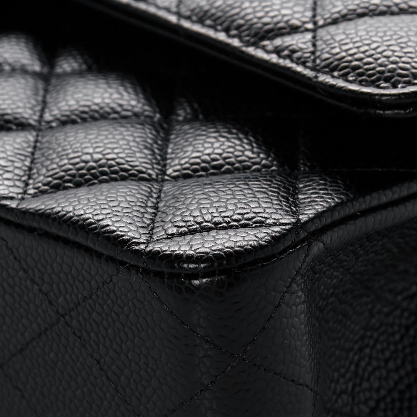 Caviar Quilted Medium Double Flap Black