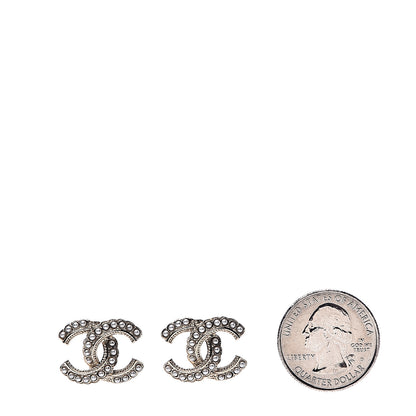 Chanel Pearl Queen of France CC Earrings Gold 2 of 5