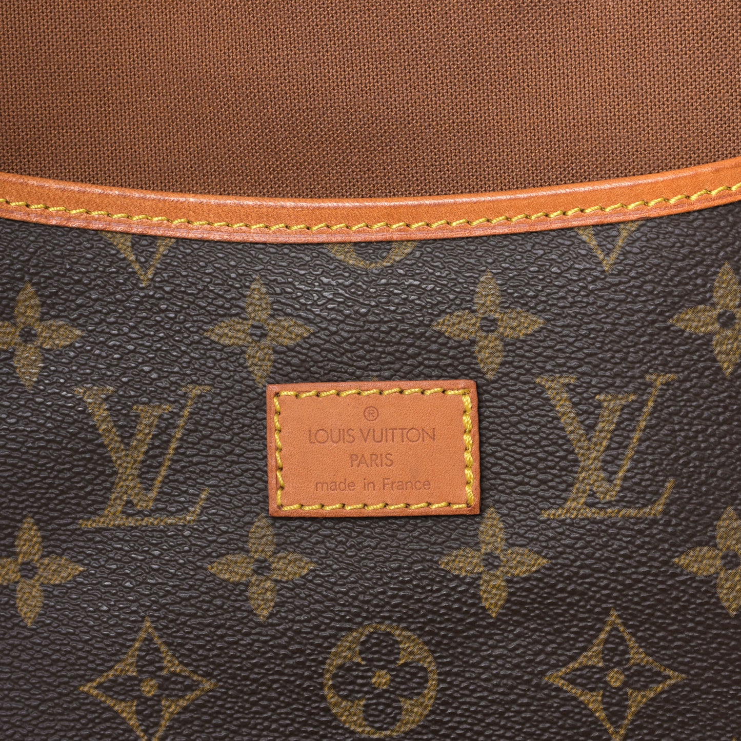 Monogram Saumur 35