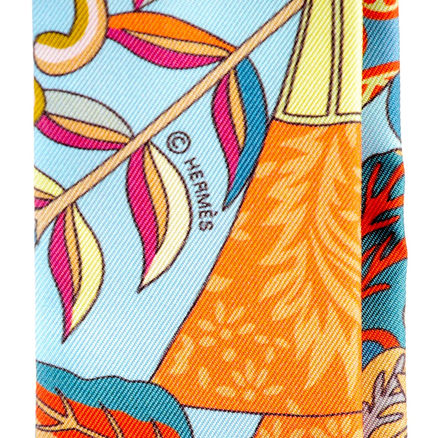 Silk Fleurs et Papillons de Tissus Twilly Bleu Ciel Corail Jaune