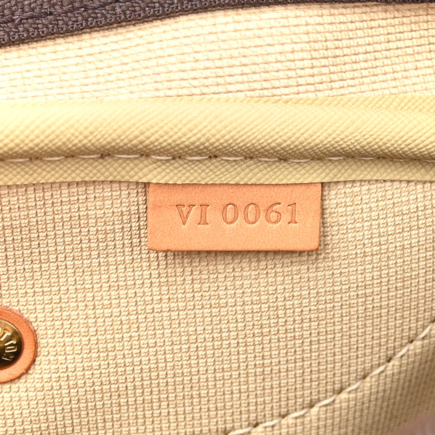 Louis Vuitton Monogram Evasion Sports Bag 6 of 10