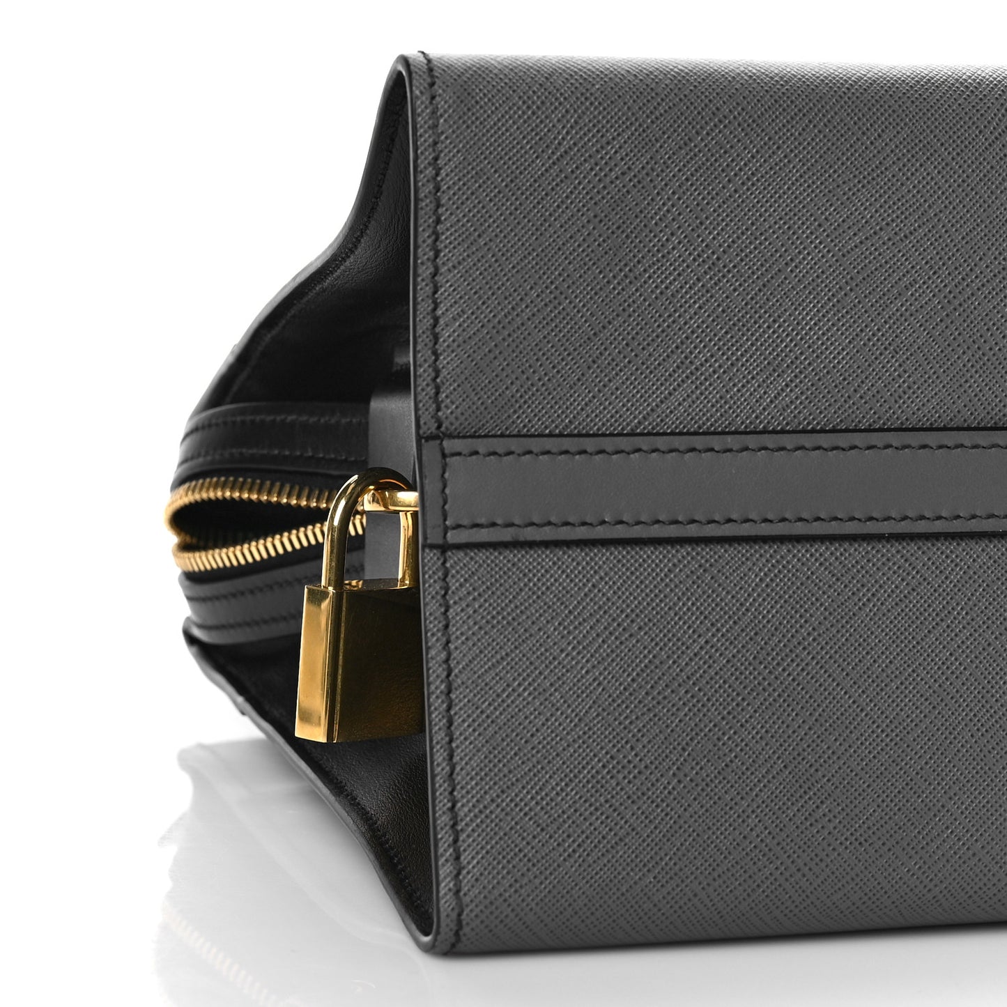 Saffiano City Calfskin Medium Esplanade Tote Mercurio Black