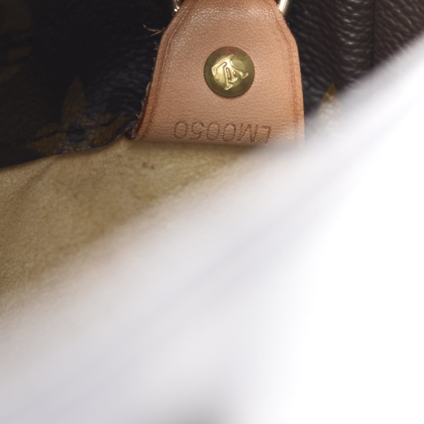 Monogram Luco