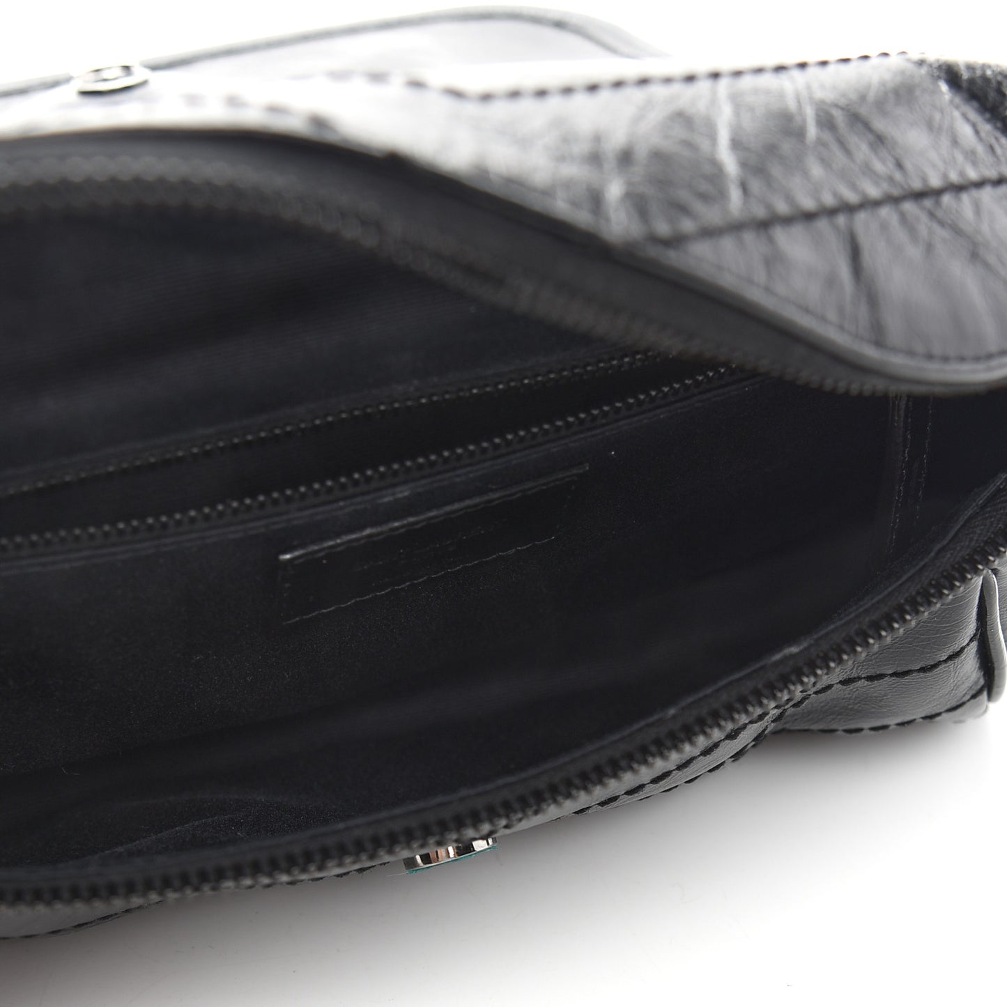 Crinkled Calfskin Matelasse Monogram Niki Body Bag Black
