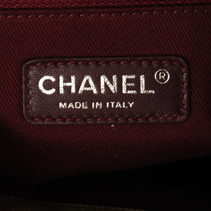 Chanel Washed Toile Large Graffiti On The Pavements Messenger Khaki Multicolor 7 of 8