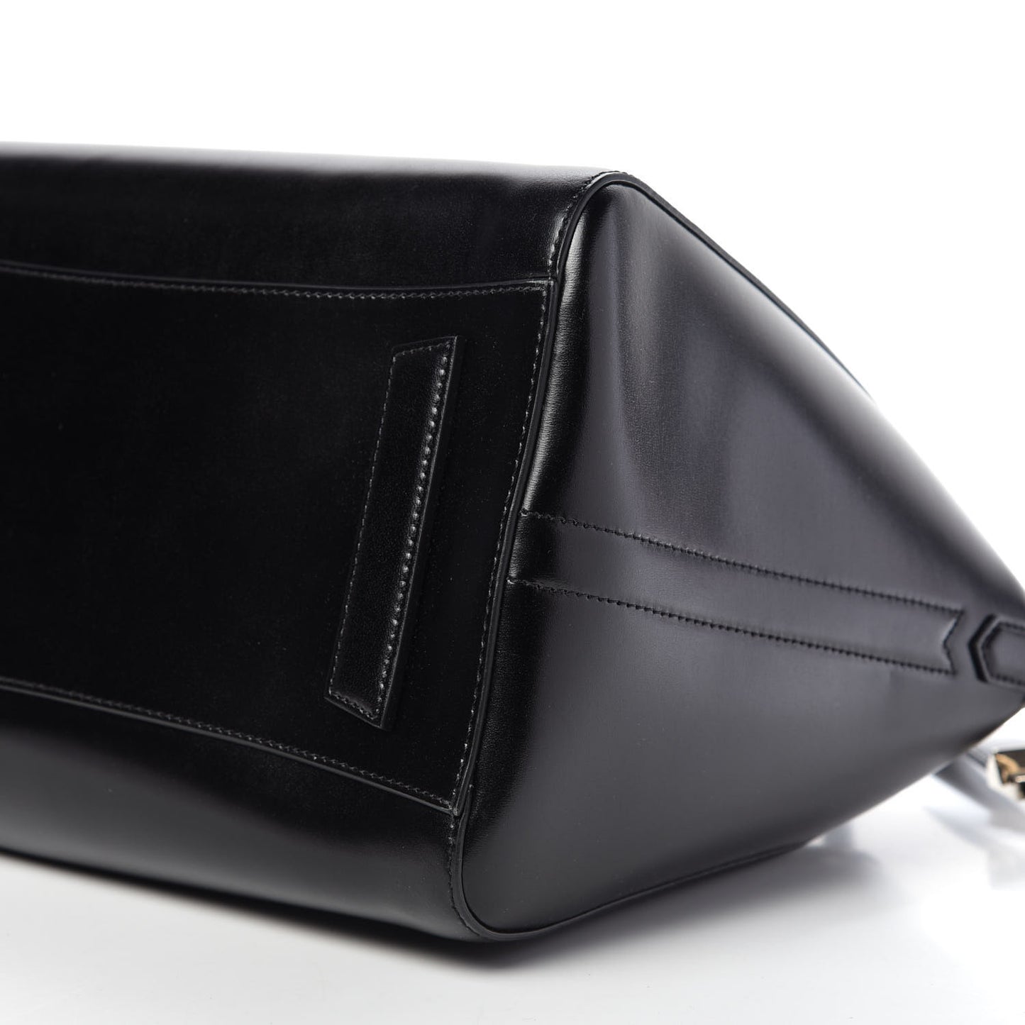 Shiny Lord Calfskin Medium Antigona Black