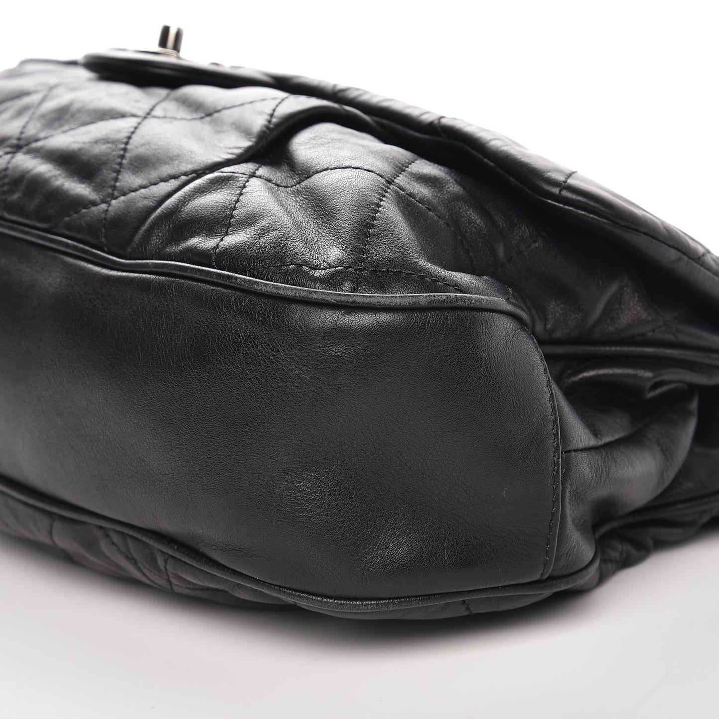 Calfskin Coco Pleats Flap Black