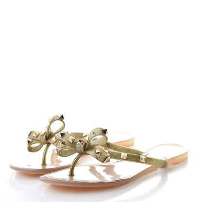 Valentino Garavani PVC Jelly Glitter Rockstud Bow Thong Sandals 39 Oro 3 of 9