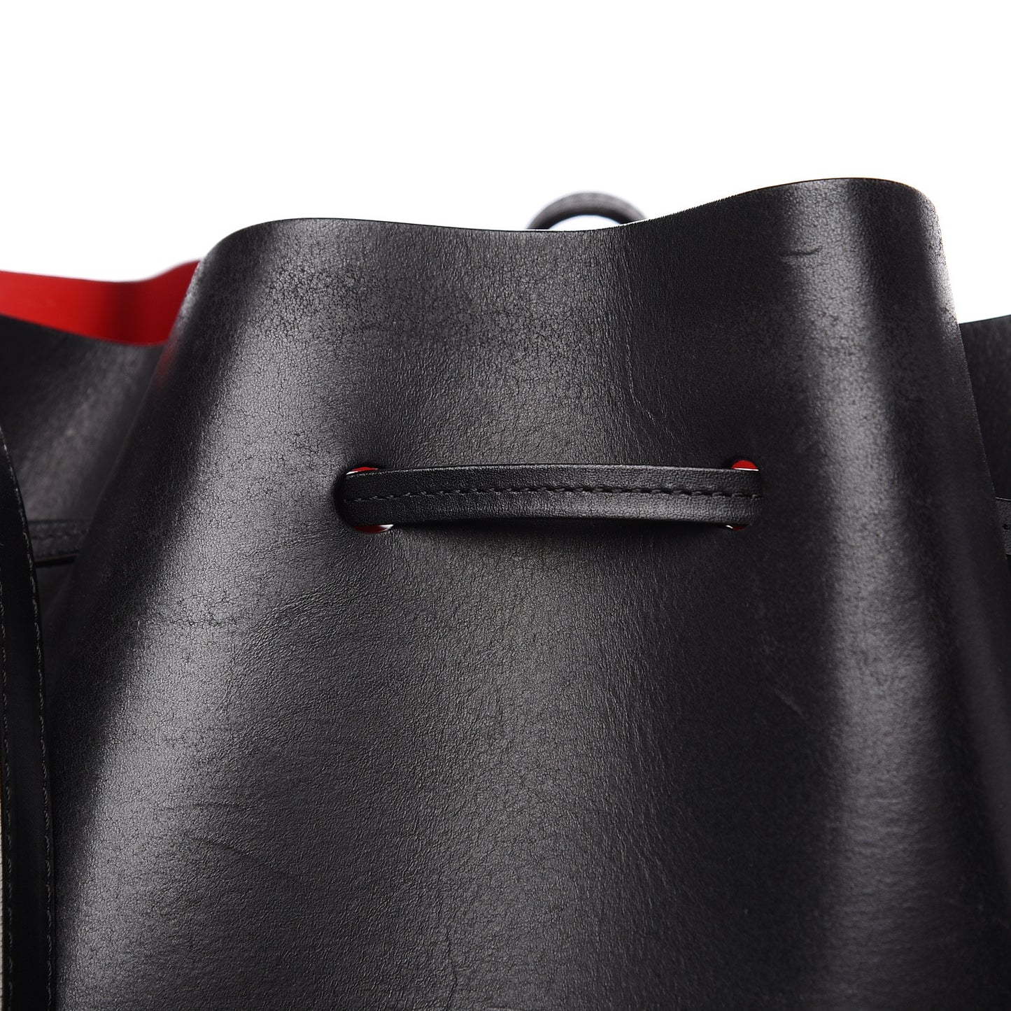 Vegetable Tanned Calfskin Bucket Bag Black Flamma