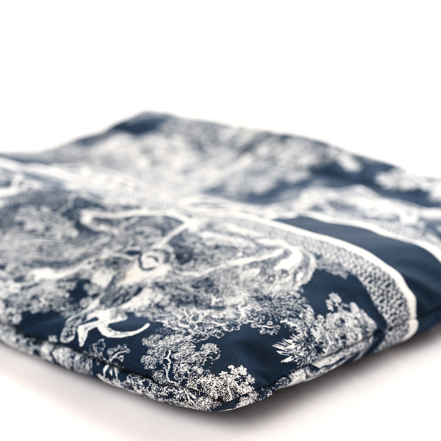 Christian Dior Technical Fabric Toile De Jouy Reverse Diortravel Zipped Pouch Blue Multicolor 9 of 9