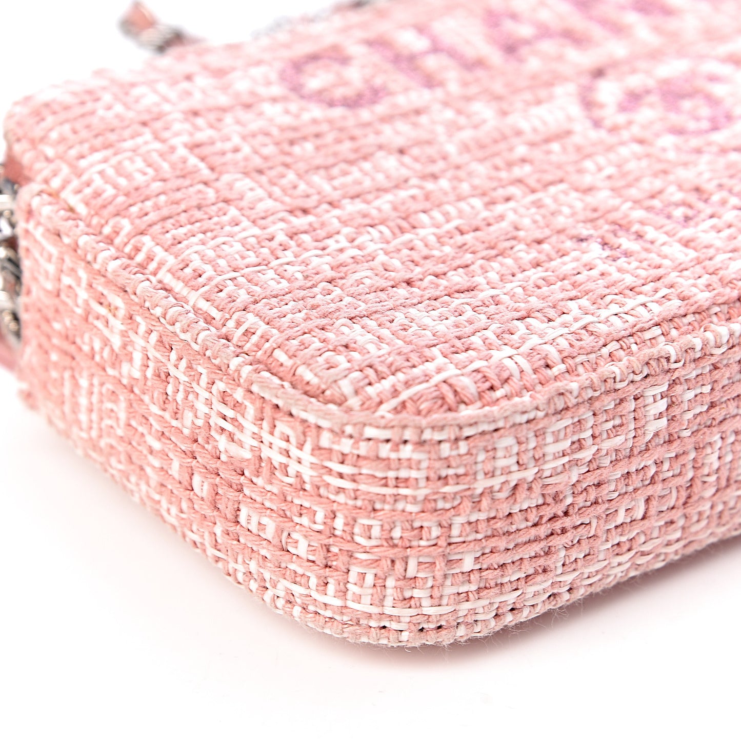 Canvas Small Deauville Clutch With Chain Pink