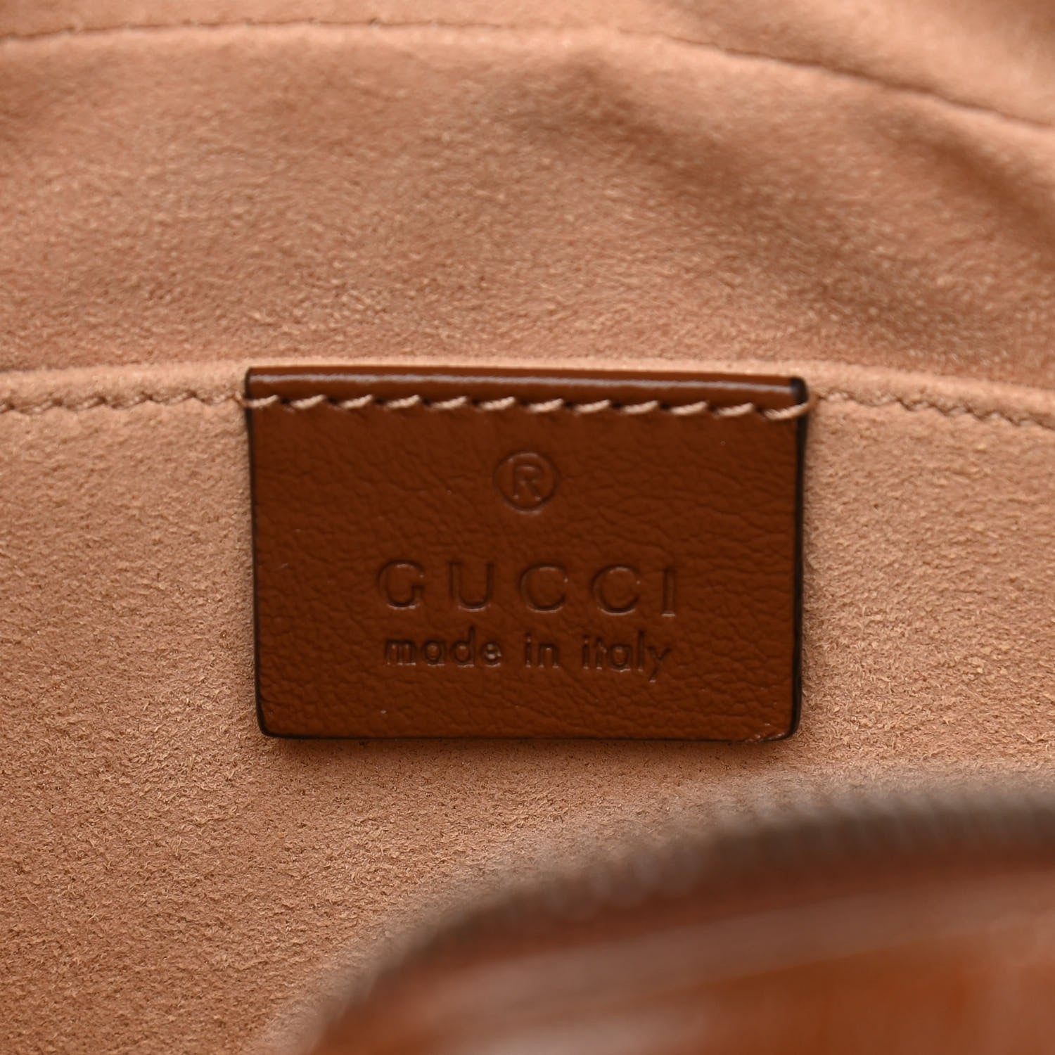 Gucci Glazed Calfskin Matelasse Diagonal Small GG Marmont Chain Shoulder Bag Cuir 6 of 12