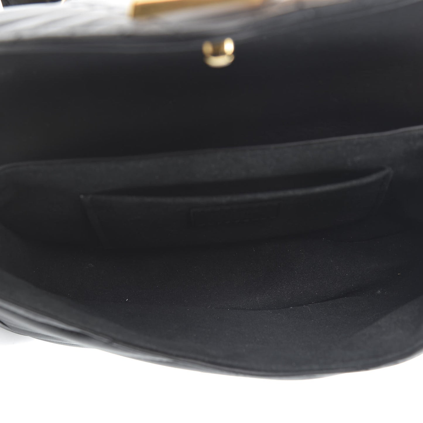 Calfskin New Wave Chain PM Black