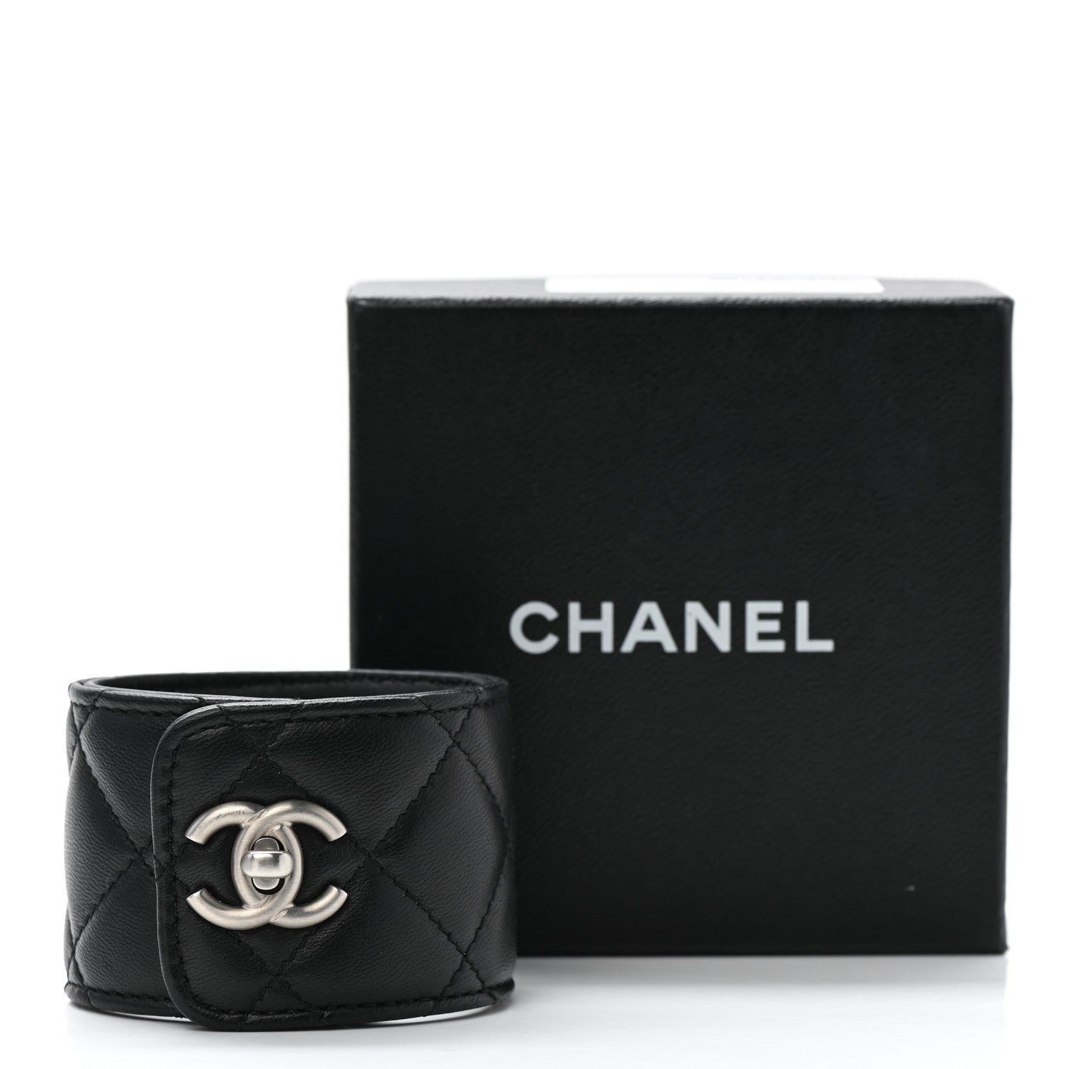 Chanel Lambskin Quilted CC Turnlock Cuff M Black 5 of 5