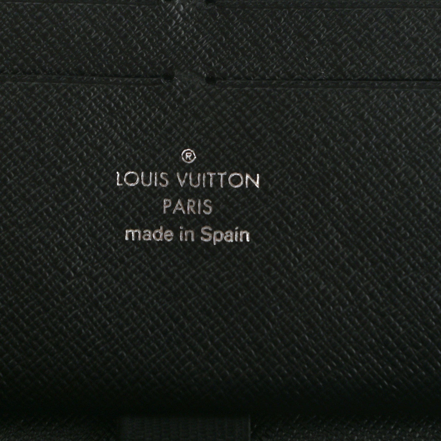 Damier Graphite Zippy Organizer Wallet